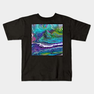 Paint pour from purple to blue to green Kids T-Shirt